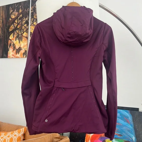 Lululemon Run for Cold PulloverJacket - Picture 5 of 6